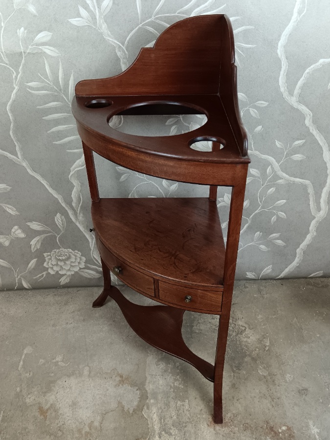 Georgian Mahogany Corner Washstand (4).jpg